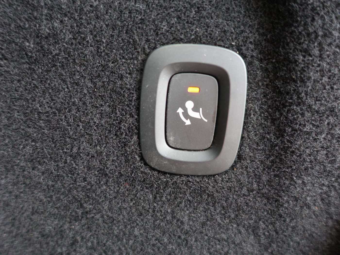Volvo  D4 DPF 2WD R Design Kamera/BLIS/Harman