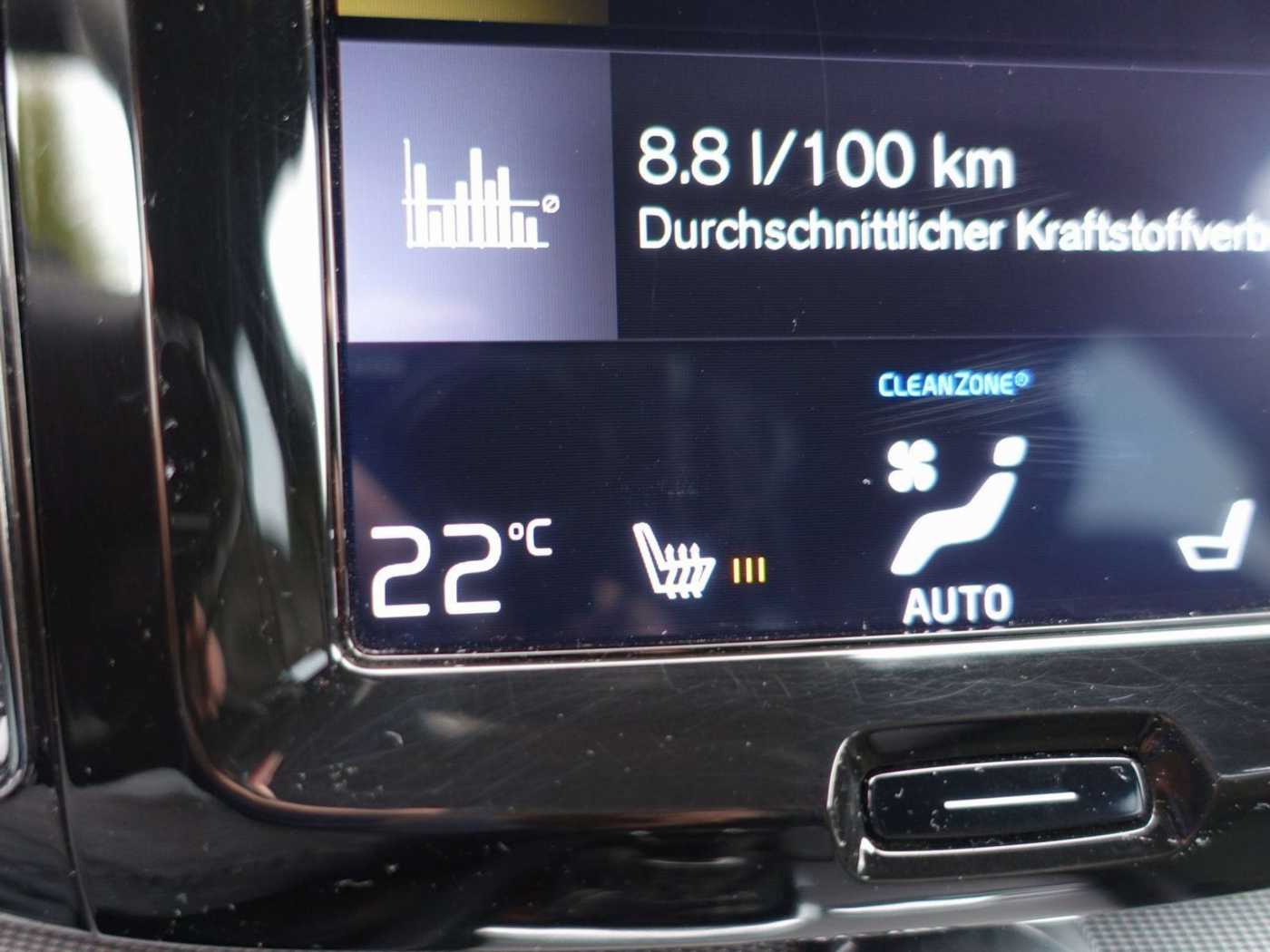 Volvo  D5 AWD R Design Kamera/VOLL-LED/BLIS/