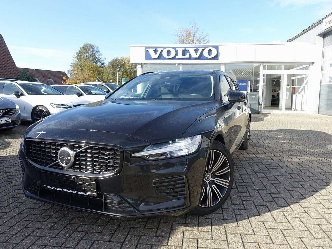 Volvo  Plus Dark T6 AWD Plug-in Hybrid/BLIS/360/H&K