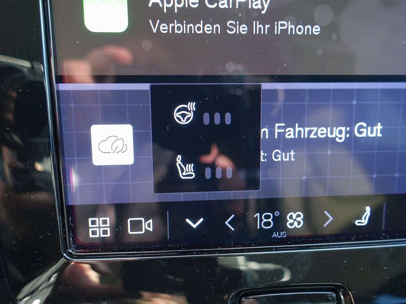 Volvo  Plus Dark T6 AWD Plug-in Hybrid/BLIS/360/H&K