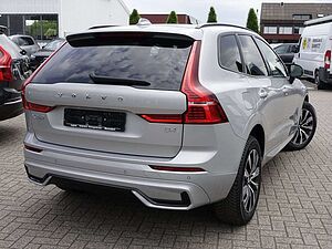 Volvo  Plus B4 Dark/Kamera/H&K/Memory/Pano/Carplay