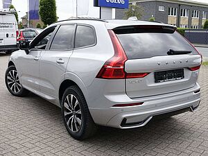 Volvo  Plus B4 Dark/Kamera/H&K/Memory/Pano/Carplay