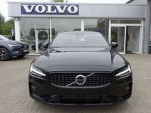 Volvo  Ultimate B5 AWD Dark/Pano/360°/BLIS/HeadUP