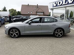 Volvo  Ultimate B5 AWD Dark/Pano/BLIS/HeadUp/360°