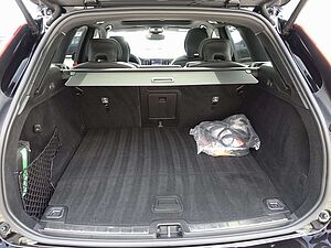 Volvo  T6 AWD Recharge Black Edition Plus/Pano/360