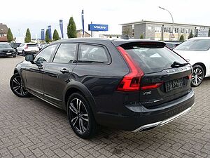 Volvo  Pro AWD/ Pilot-Assist/AHK