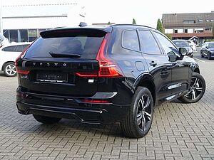 Volvo  T8 Recharge R-Design/Pano/360°/Winterpaket