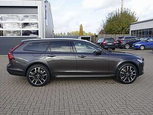 Volvo  Plus B4 AWD/360°/Standhz. /Pano