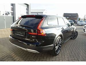 Volvo  V90 CrossCountry Ultimate B5 AWD/Massage/AHK/B&W