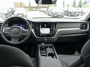 Volvo  Core B4 Mild-Hybrid/Frontschhz. /Kamera/BLIS