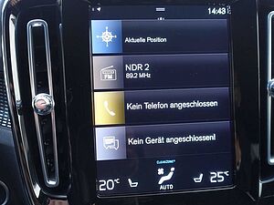 Volvo  T5 R-Design/AHK/Kamera/Winterpaket/Carplay