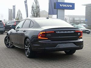 Volvo  Recharge Ultimate T8 AWD/B&W/HeadUP/360°