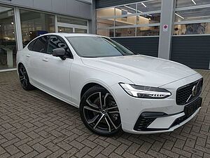 Volvo  Recharge Ultimate T8 AWD/360°/Massage/B&W