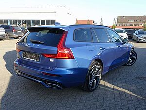 Volvo  T8 AWD R-Design/H&K/BLIS/Kamera/Carplay