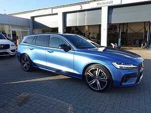 Volvo  T8 AWD R-Design/H&K/BLIS/Kamera/Carplay