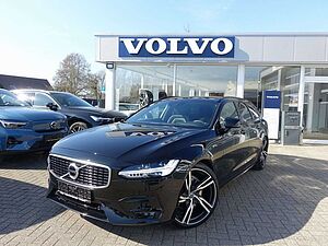 Volvo  T4 R-DESIGN 8-Gang Geartronic/Pano/AHK/CAM