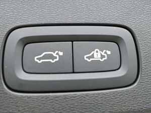 Volvo  Plus T6 AWD Dark/H&K/360°/Memory/BLIS