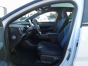 Volvo  Ultra, Twin Motor Performance/H&K/BLIS/360°