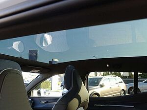 Volvo  Ultra, Twin Motor Performance/H&K/BLIS/360°