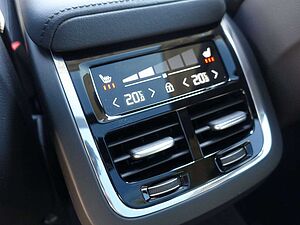 Volvo  Ultimate B5 AWD/HeadUP/Pano