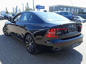 Volvo  Recharge Ultimate T8 AWD/HeadUP/360°/H&K