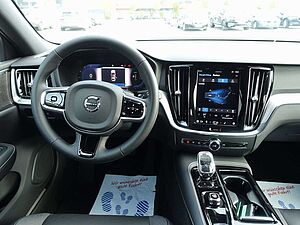 Volvo  Plus Dark T6 AWD/H&K/Kamera/BLIS/Memory