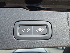 Volvo  Plus Dark T6 AWD/H&K/Kamera/BLIS/Memory