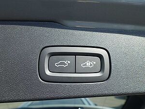Volvo  Plus T6 AWD/360°/Pano/H&K/BLIS/Memory