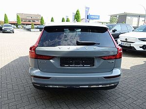 Volvo  Plus T6 AWD/360°/Pano/H&K/BLIS/Memory
