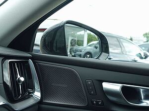 Volvo  Recharge Ultimate T8 AWD/H&K/360°/HeadUP