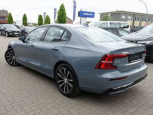 Volvo  Recharge Ultimate T8 AWD/H&K/360°/HeadUP