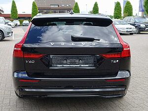 Volvo  Plus T6 AWD/360°/Pano/HeadUP/H&K/Memory