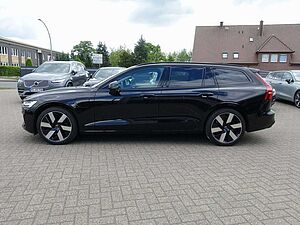 Volvo  Plus T6 AWD/360°/Pano/HeadUP/H&K/Memory