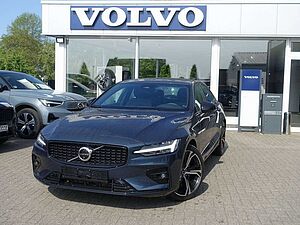 Volvo  Ultimate Dark B5 AWD /HeadUP/Pano/360°/BLIS