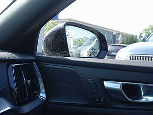 Volvo  Ultimate Dark B5 AWD /HeadUP/Pano/360°/BLIS