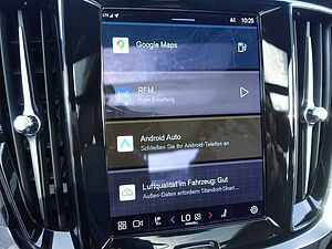 Volvo  Ultimate Dark B5 AWD /HeadUP/Pano/360°/BLIS