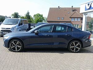 Volvo  Ultimate Dark B5 AWD /HeadUP/Pano/360°/BLIS