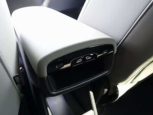 Volvo  Plus Twin Motor Performance Elektrisch/H&K
