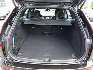 Volvo  Black Edition Plus T6 AWD/B&W/HeadUP/360°