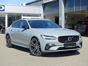 Volvo  Ultimate Dark T8 AWD B&W/360°KAM/FOUR-C/HUD