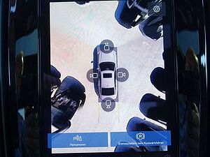 Volvo  Ultimate Dark T8 AWD B&W/360°KAM/FOUR-C/HUD