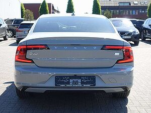 Volvo  Ultimate Dark T8 AWD B&W/360°KAM/FOUR-C/HUD