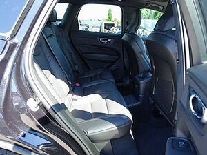 Volvo  Recharge Black Edition Plus T6 AWD/360°Cam