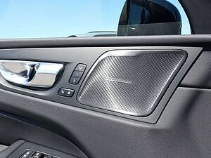 Volvo  Recharge Black Edition Plus T6 AWD/360°Cam