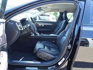 Volvo  Plus B5 AWD/360°/H&K/AHK/BLS