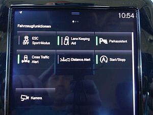 Volvo  T6 AWD Momentum (EURO 6d-TEMP)/Kamera/AHK
