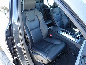 Volvo  T6 AWD Momentum (EURO 6d-TEMP)/Kamera/AHK