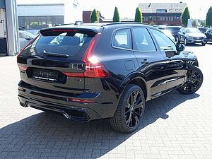 Volvo  Black Edition Plus T6 AWD/360°/B&W/Pano