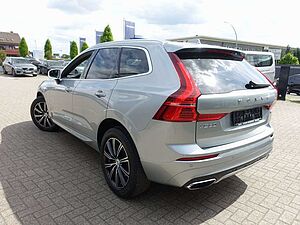 Volvo  T6 AWD R-Design/AHK/Kamera/HeadUP/Pano