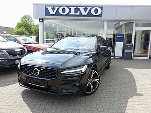 Volvo  Ultra B4 Dark/360°/Massage/B&W/Pano/AHK/BLIS